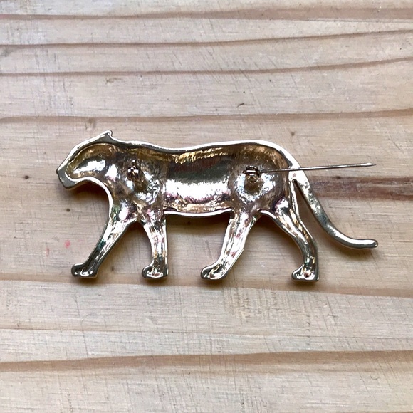 Jaguar Brooch - Picture 2 of 2
